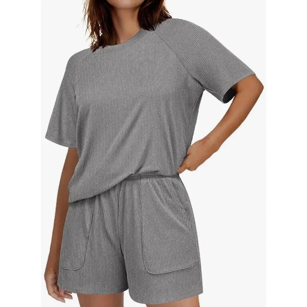 Womens Large Gray Ribbed Shirt & Shorts Comfy Pull-On Stretchy Lounge Set! A3037 - Picture 2 of 9